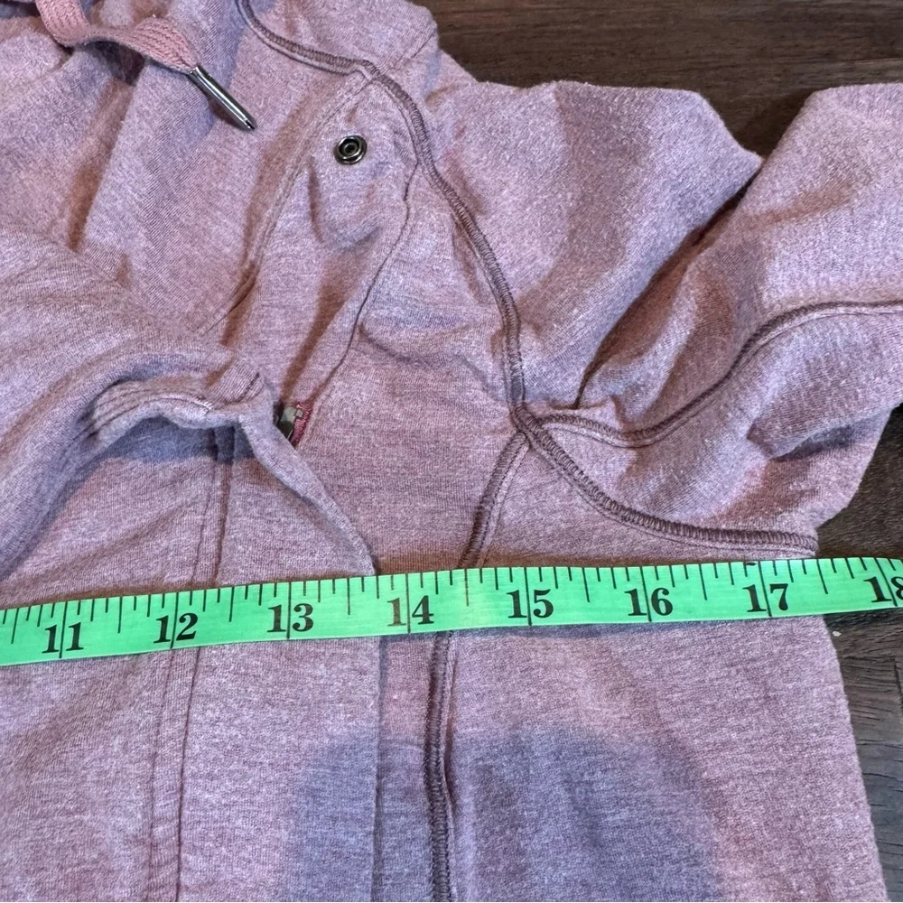 lululemon athletica Coast‎ Easy Wrap Heather Misty Merlot, Size 4